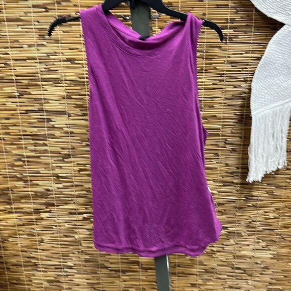 Cotton on Womens Trendy Active Curve Hem Tank Top Deep Orchid Large - Picture 2 of 3